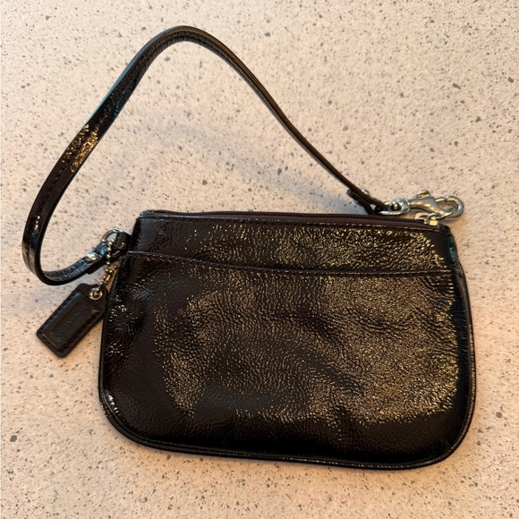 Coach Vintage Deep Chocolate Brown Patent Leather Wristlet - Picture 2 of 2